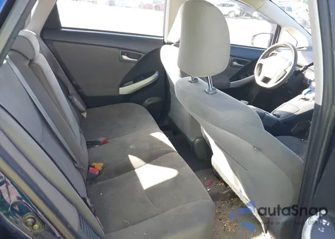 2015 Toyota Prius Two z USA, uszkodzony, nr VIN JTDKN3DU4F1940622